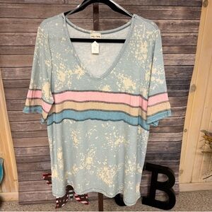 Lovely Melody Women's Multicolor V-Neck Top